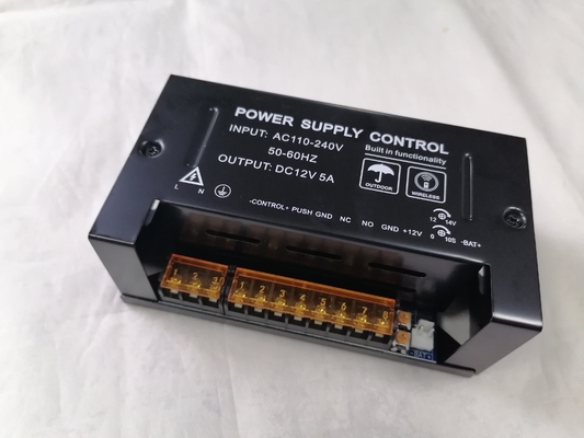 Steuerung der Stromversorgung von 100 V bis 240 V Wechselstrom-Eingang 12 V Gleichstrom-Ausgang
